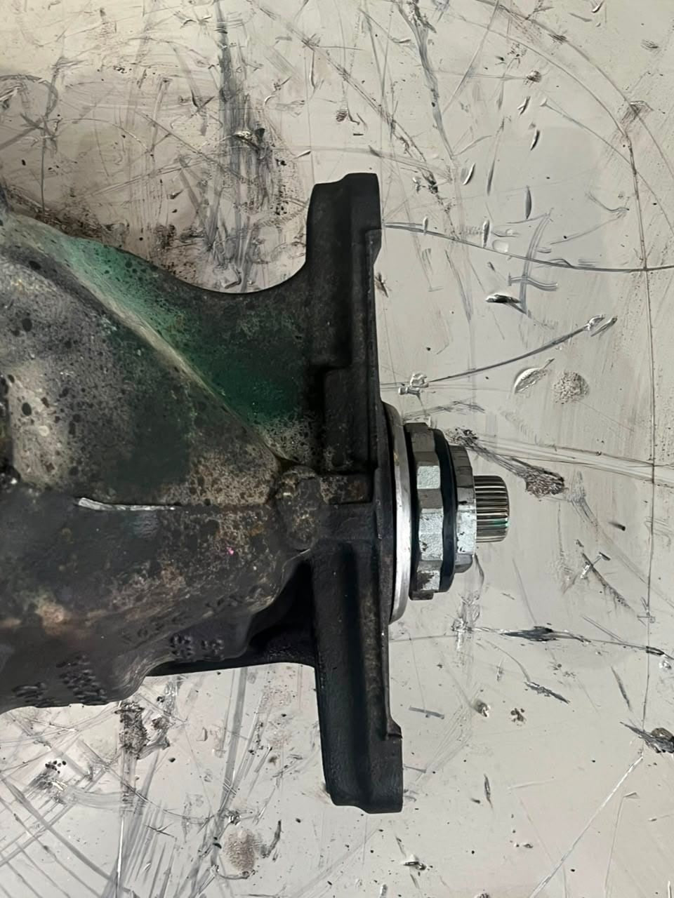 2006-2013 BMW X5 E70 xDrive30d RATIO = 3.15 Rear Differential 7630912 OEM