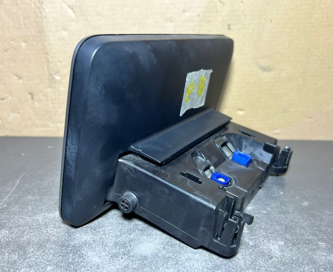 14-18 Mercedes-Benz W205 C-Class Navigation Display Screen Monitor A205 9004113