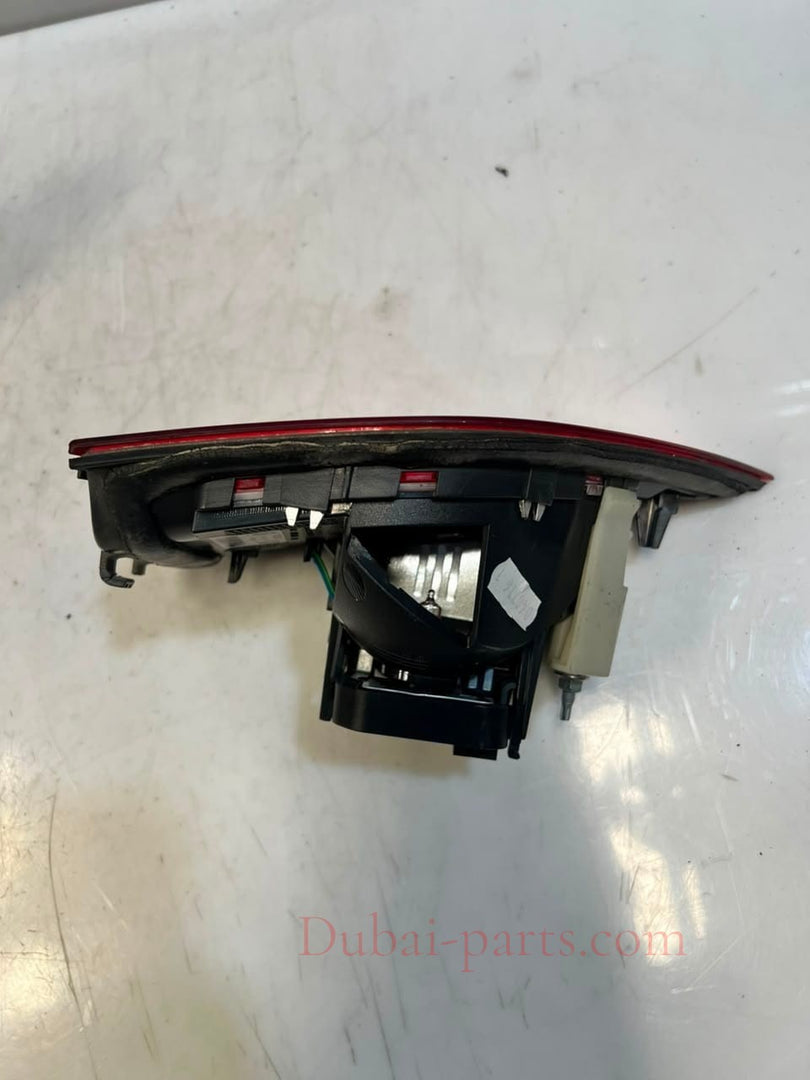 2015-2018 BMW X4 X3 F26 Right Tailgate Tail Light 7331284 7331283 OEM