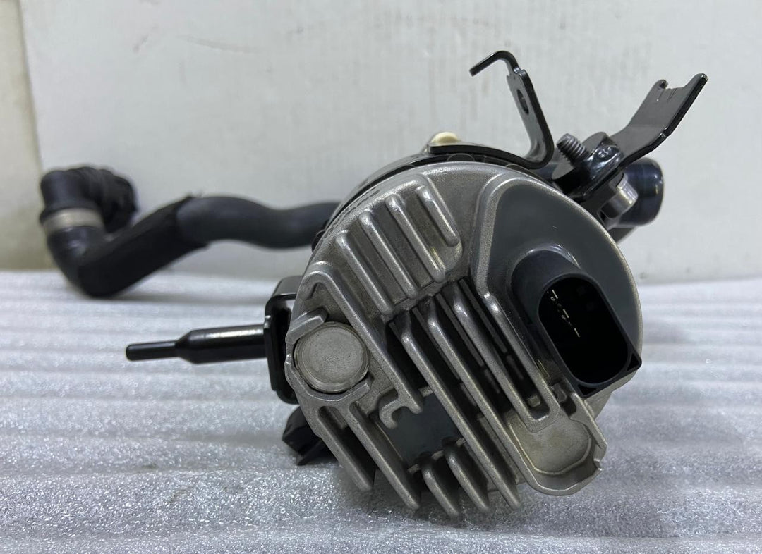 OEM BMW G80 M3 3 SERIES AUXILIARY WATER PUMP & COOLANT PIPE HOSE 5A30246