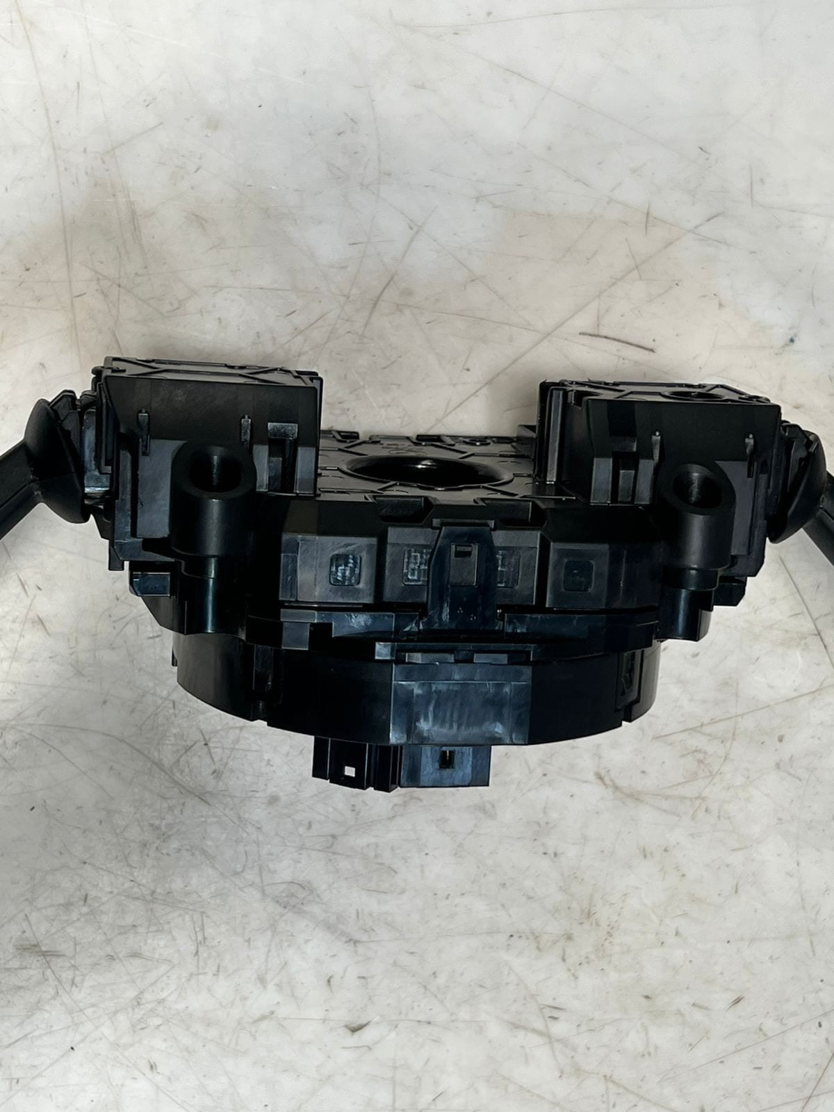 BMW  F15, F85, F25 MODEL Steering Column Switch Unit 9330565 OEM