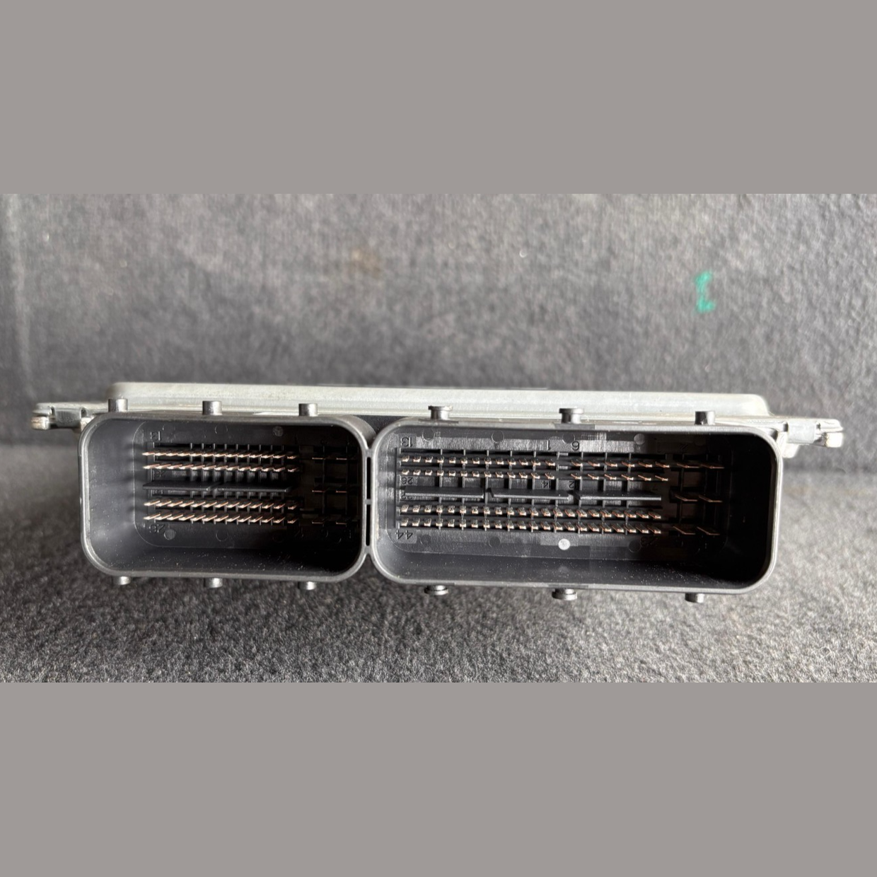 BMW  X1 E84 N52 ENGINE CONTROL UNIT MODULE ECU ONLY - 7624048