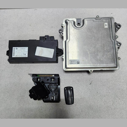 2012-2014 BMW X5 E70 3.5i Engine Control Module 7639422 E70 N55 ECU SET