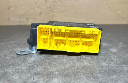 14-18 Mercedes W205 GLC SRS Safety Restraint Control Module A205 9009627 OEM