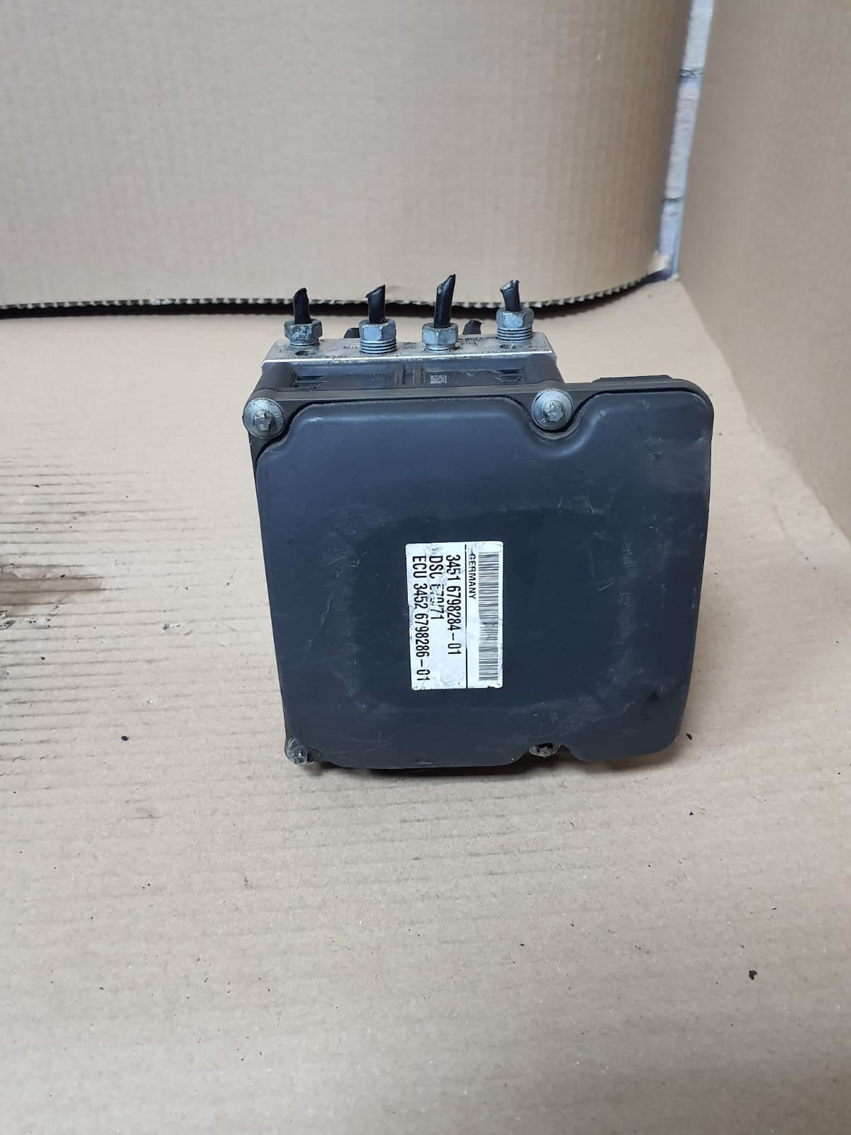 2007-2013 BMW X5 E70 and X6 E71 ABS/DSC Hydraulic Pump Module 6798286 OEM