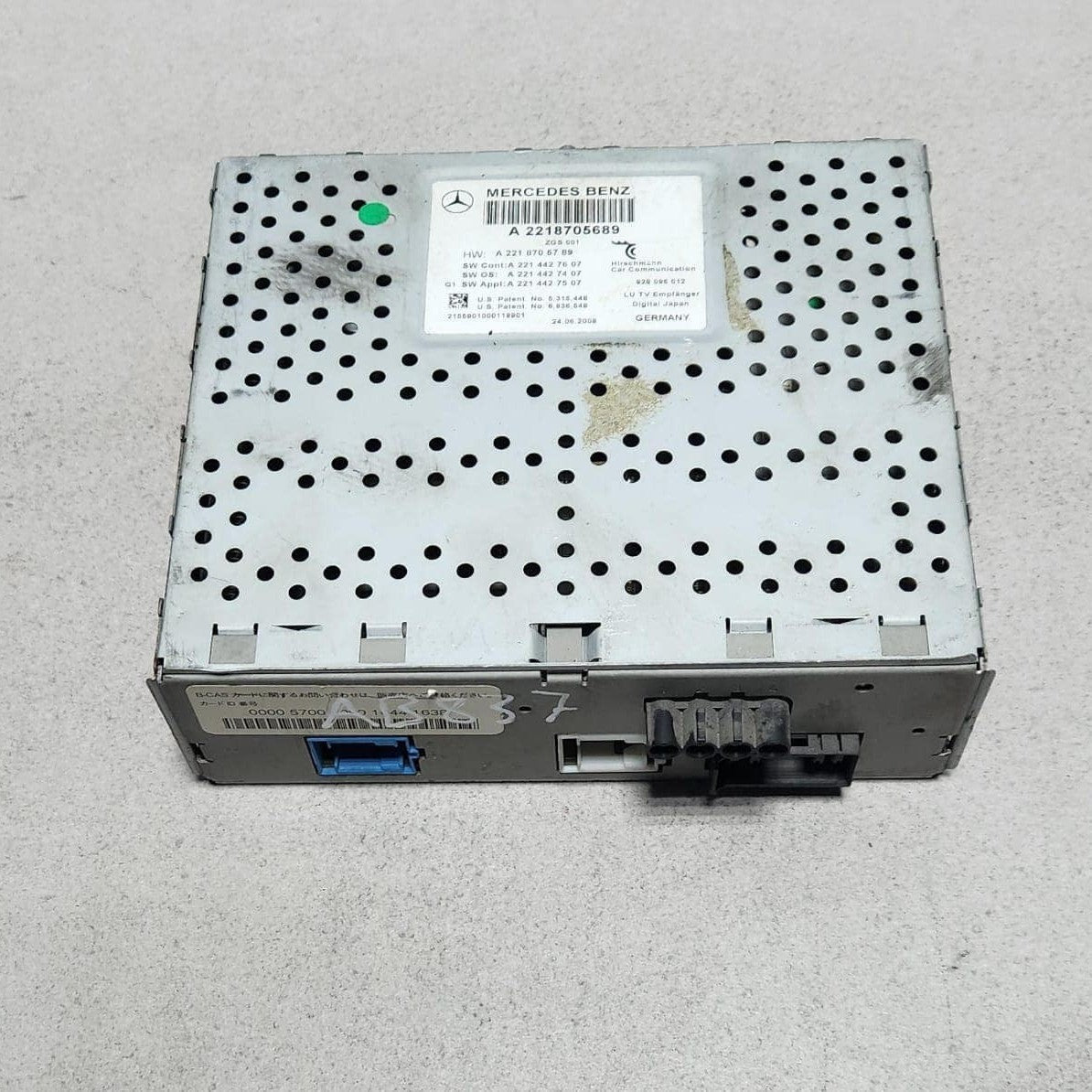 Benz TV Tuner A2218705689 E-Class E-Class models for audio system