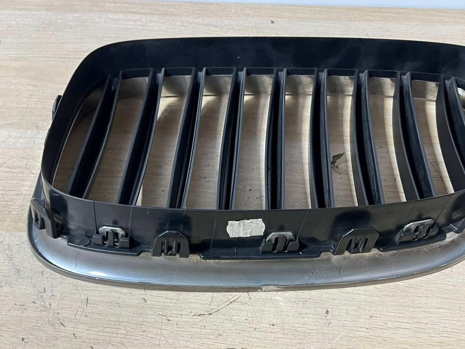 BMW 5 Series GT F07 2009 Front Right Upper Bumper Grille Trim Chrome OEM 7200170