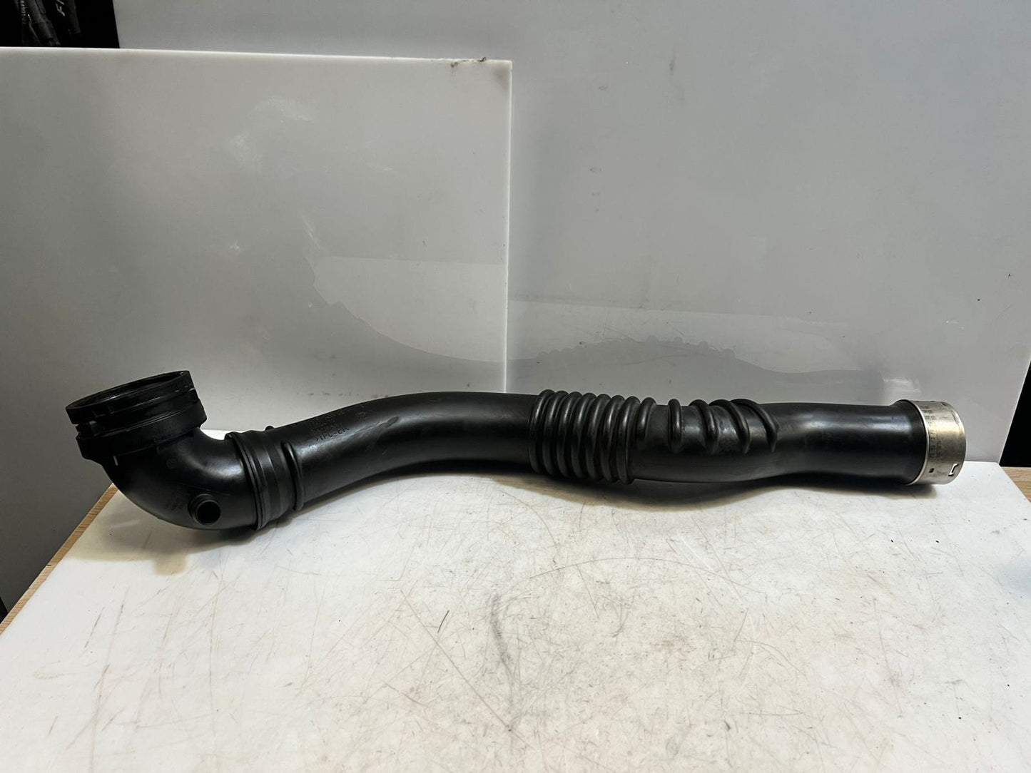 2012-2016 BMW 328i F32 F33 F36 F30 F31 N20 Turbocharger Intercooler Pipe 7597592