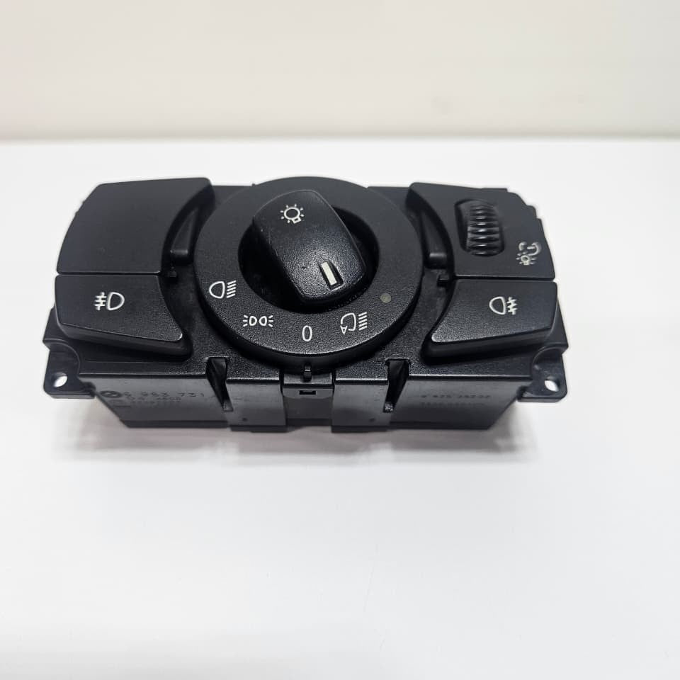 BMW E60 E61 E63 E64 Headlight Switch 6953731