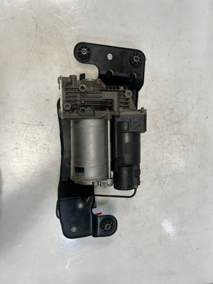 2006-2014 BMW X5 E70 X6 E71 E72 Air Suspension Compressor AIR SUPPLY 6789938 OEM