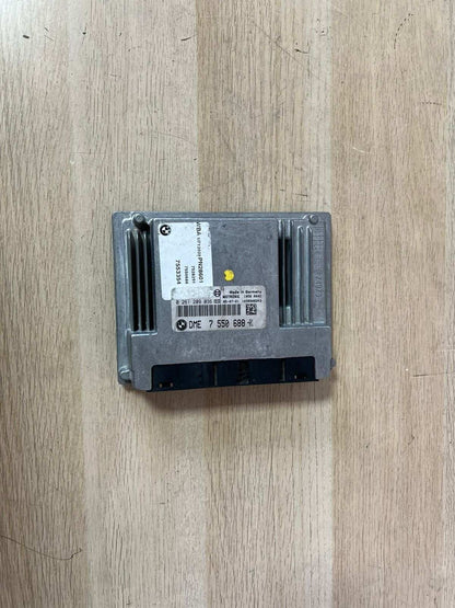 BMW Engine Control Unit 7550688 BMW E81 E87 116i model ECU 