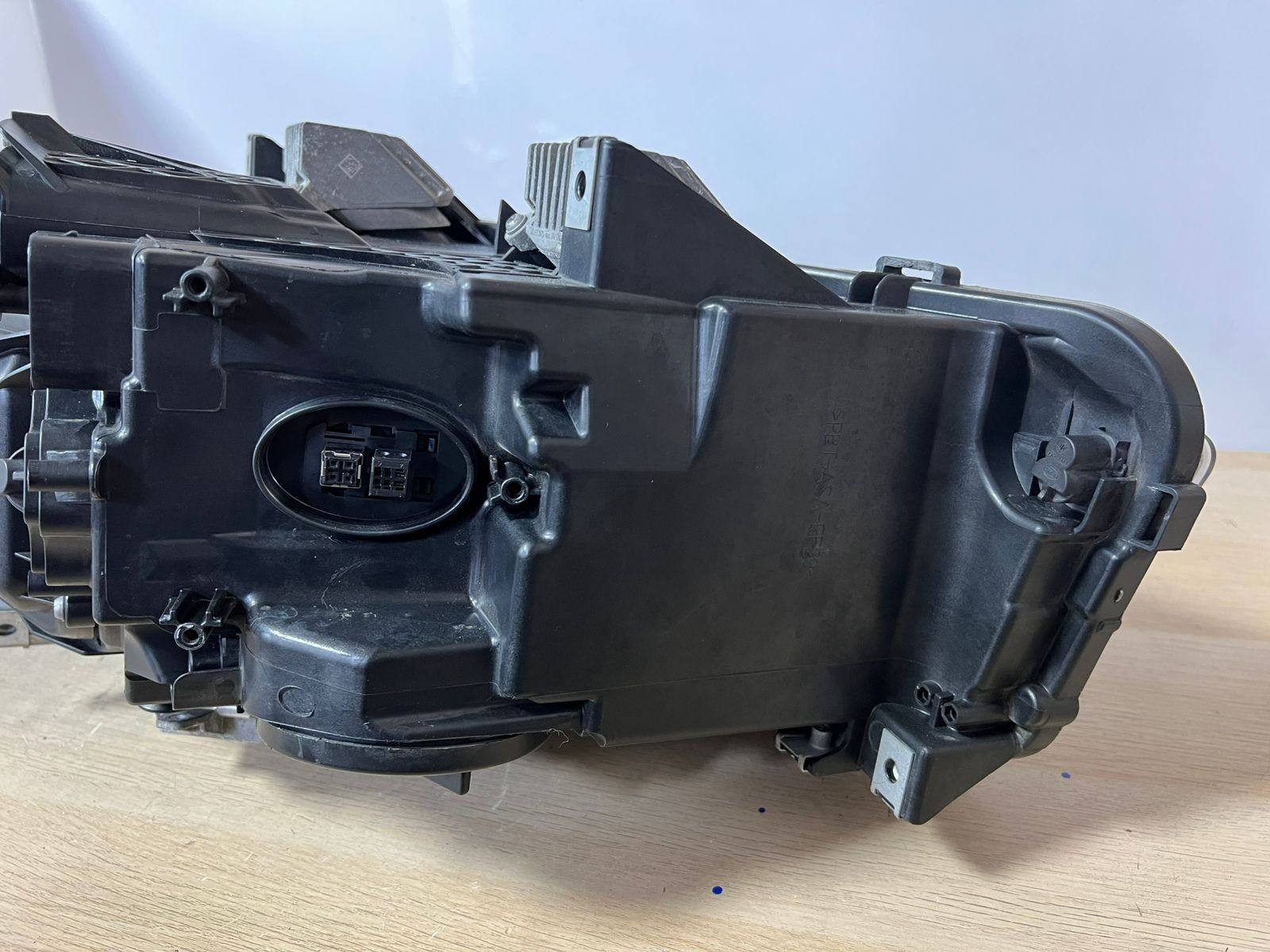 BMW Series 5 F10 F11 Front Right LCI ADAPTIVE XENON Headlight A8 7378516 01 RHD