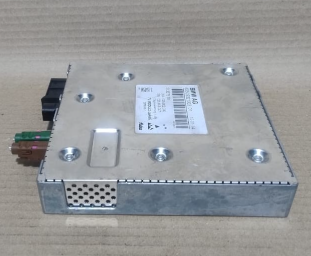 BMW X5 F15  GENUINE CONTROL UNIT TV MODULE - 9321039