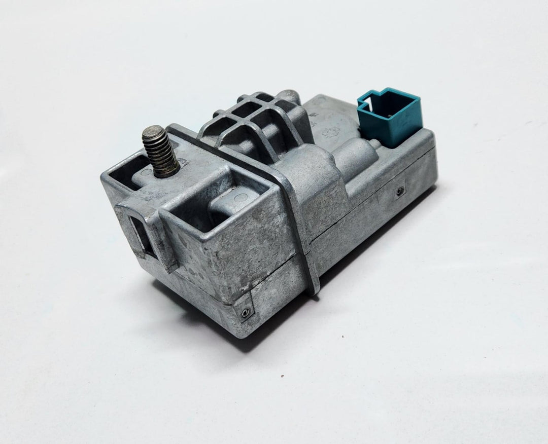 2008-2014 Mercedes-Benz C300 Steering Lock Control Module A2045458132 W212 W207 
