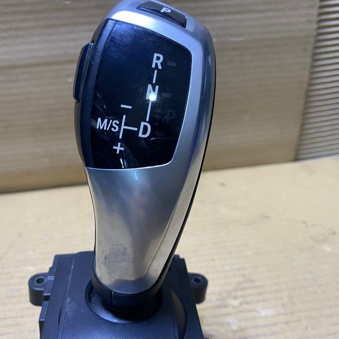 2008-2016 BMW 750i Gear Shifter Selector 9197727 7 Series F01 F02 F03 F04 LHD