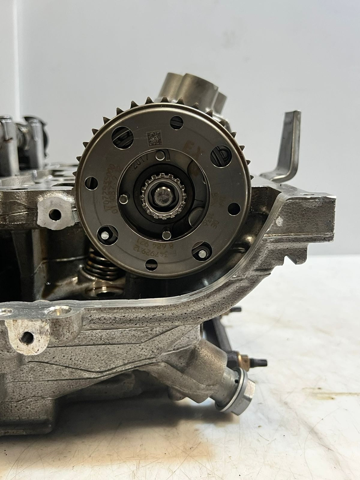 2016 BMW F20 1-Series F20 MINI F56 1.5 TURBO B38B15A Cylinder Head 86266970700