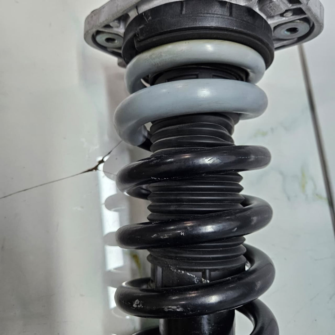 2023 BMW XM G09 Rear Left Shock Absorber 5A3AE95 20KM 2023-2026