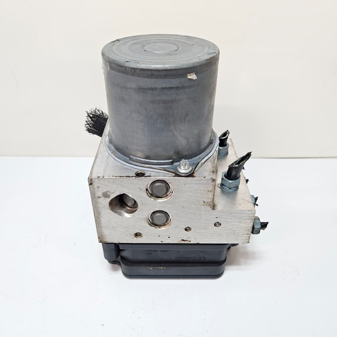 OEM BMW 5 6 7 Series F10 F11 F06 F12 F13 F01 ABS Pump 6881309