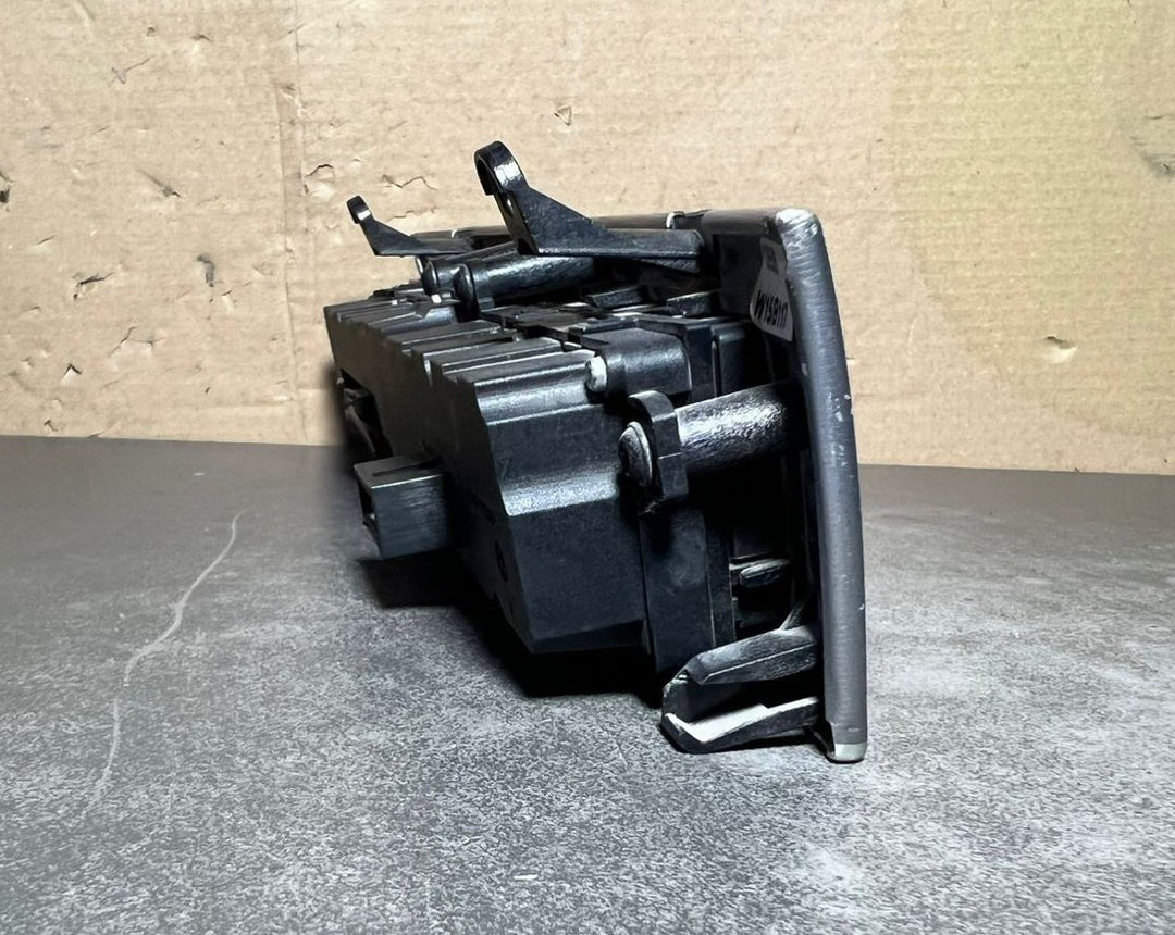 03-06 Mercedes-Benz W203 C-Class Hazard Switch Warning Button A203 8702610