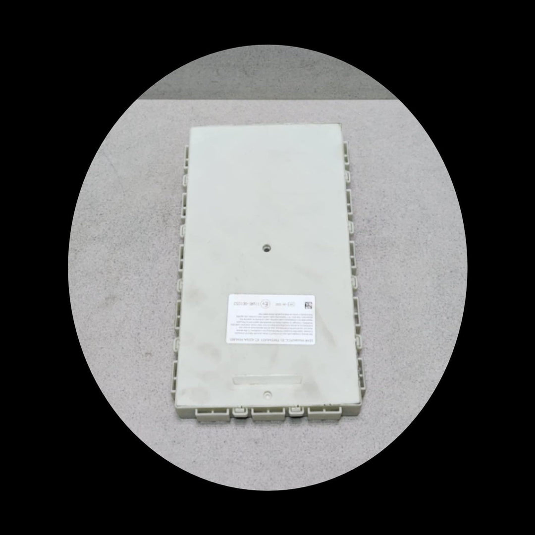 BMW 3 Series F30 F31 4 Series F32 F33 F36 Body Control Module 9381101 OEM