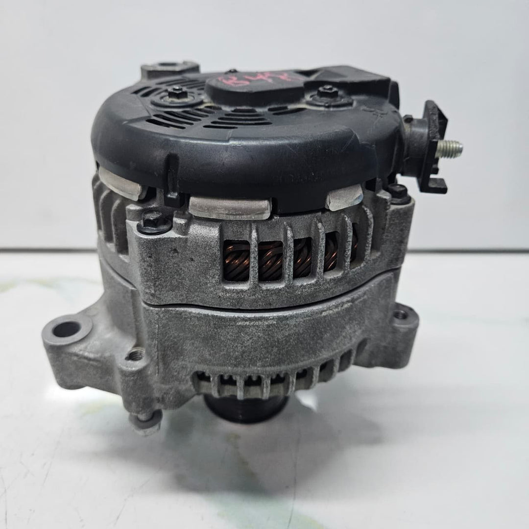 2020-2024 BMW X1, F40, F45, F46, F48, F39 Alternator 8627125 USED 14V 180A