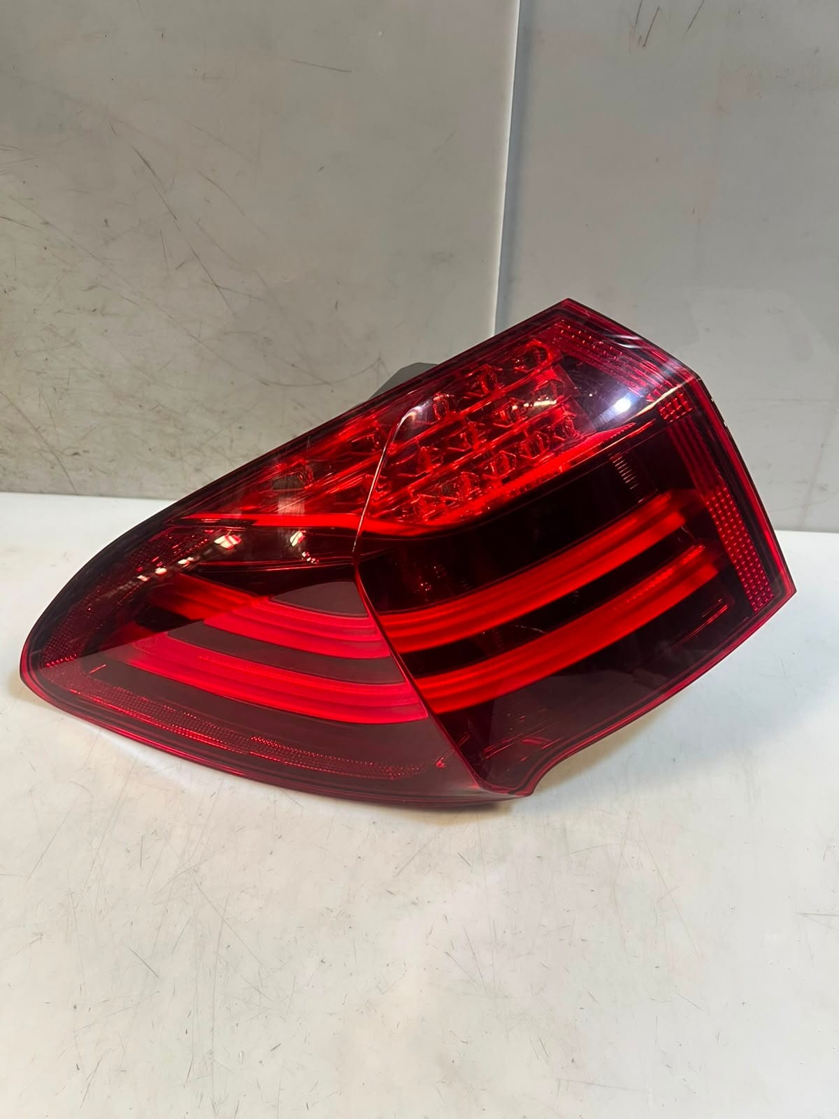BMW 5 Gran Turismo F07 Rear Left Taillight LED Rear Left BACK LIGHT 7306165 OEM