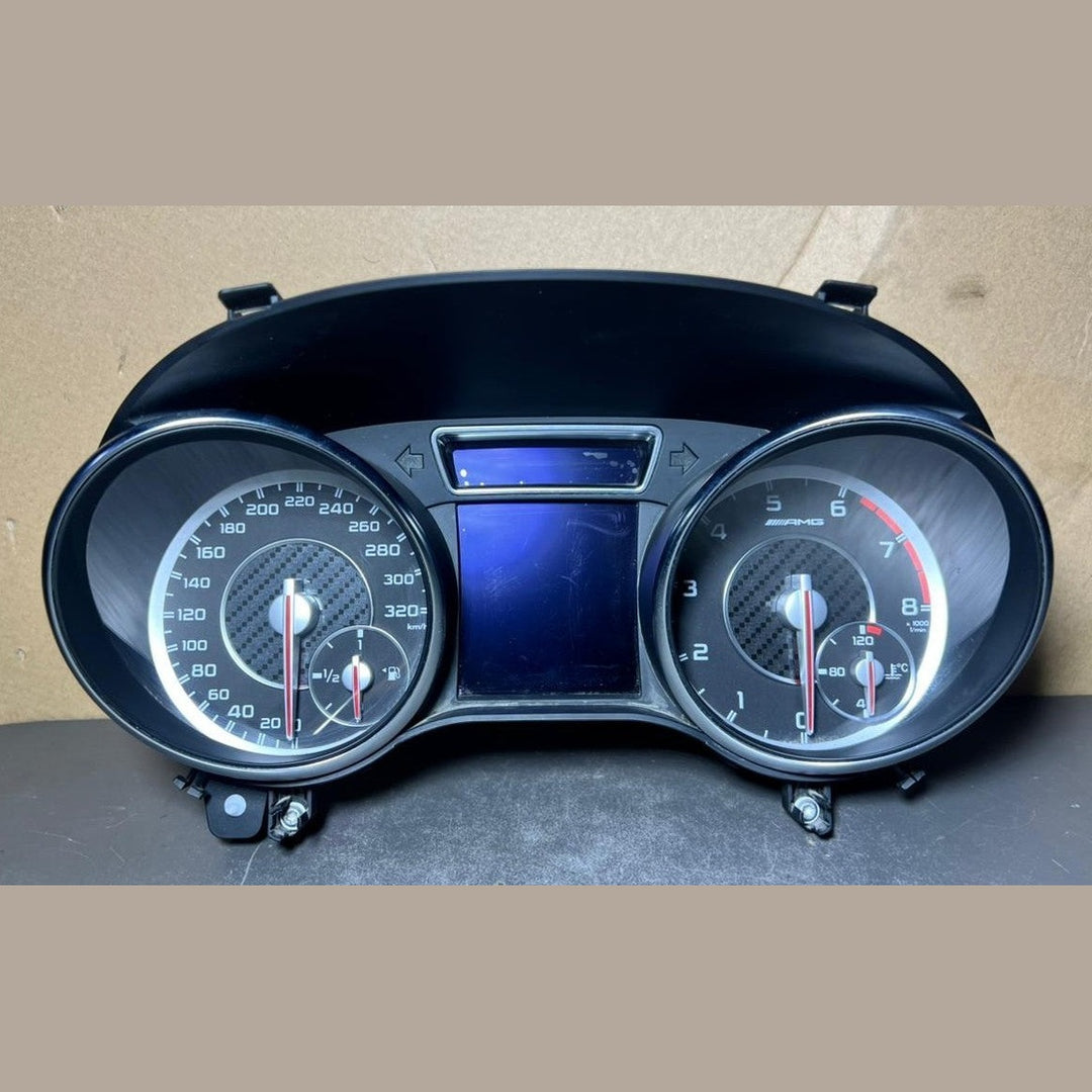 2014-2018 Mercedes-Benz W117 CLA AMG Instrument Cluster Speedometer A117 9007200
