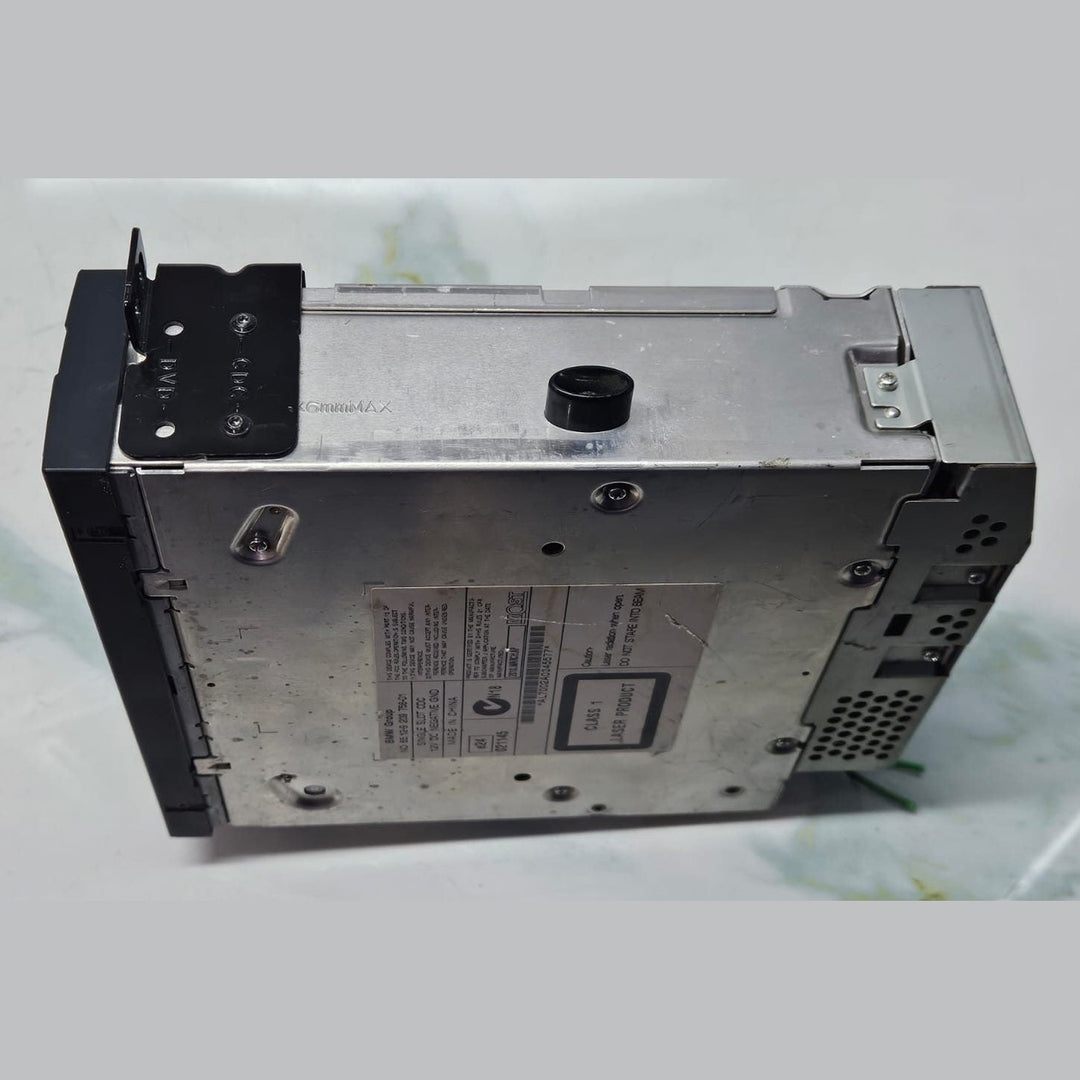 2006-2010 BMW X5 E70 and X6 E71 Cd Changer 9209758 OEM