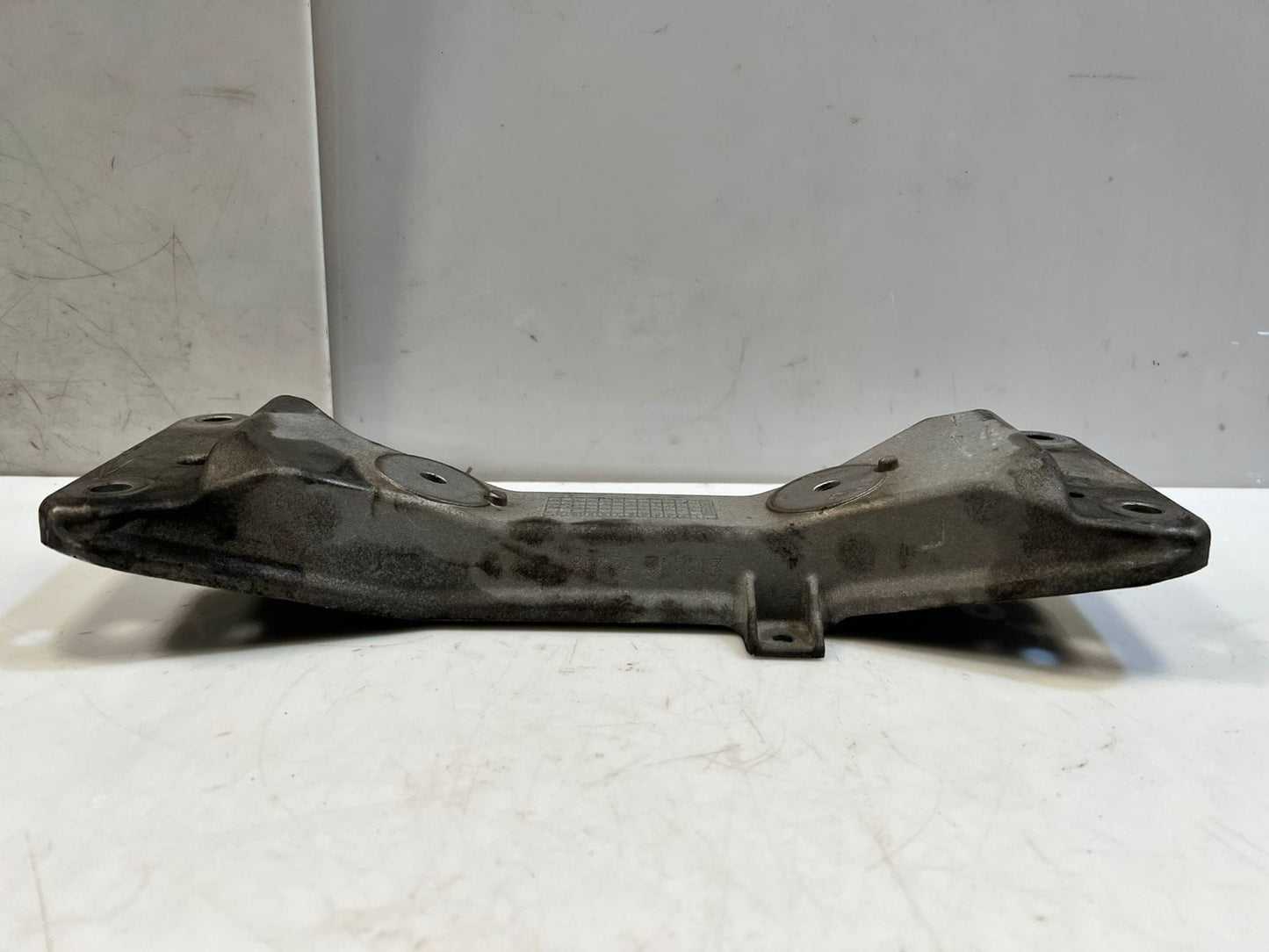 BMW F20 F21 F30 F31 F35 Gearbox Mounting Bracket 6796605 OEM