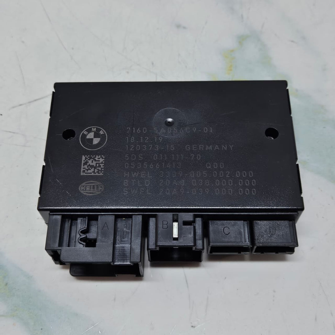 OEM BMW G21 G31 G05 Control Unit for Trailer Hitch 5A056C9 OEM