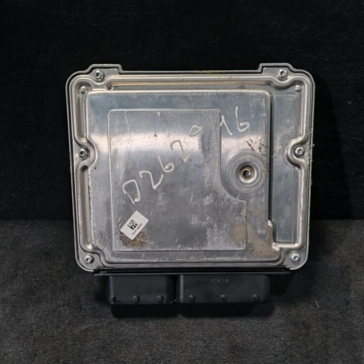 BMW 5 SERIES F10 F11  N47  ENGINE CONTROL MODULE  UNIT ECU ONLY  2014 - 8574091