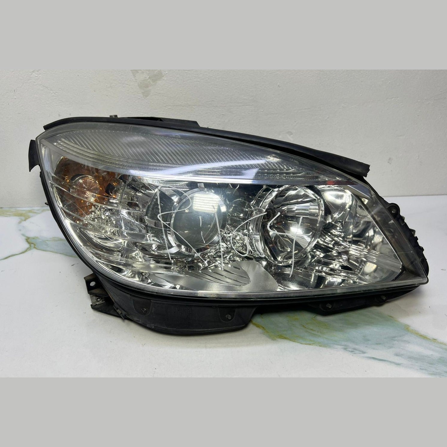 06-08 Mercedes W204 C-Class Front Right Side Head light Headlamp A204 8208661