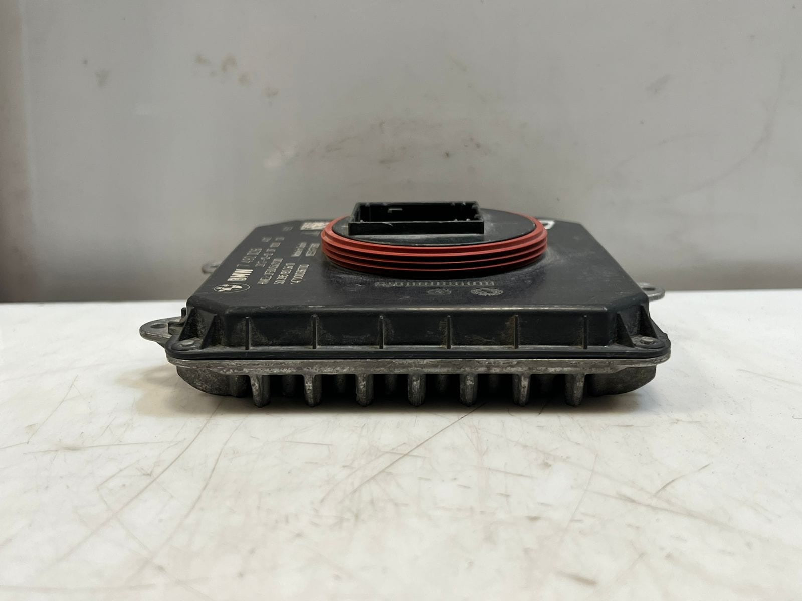 BMW F20 F39 F32 Led Headlight Control Module Left Or Right Adaptive Led 7492026