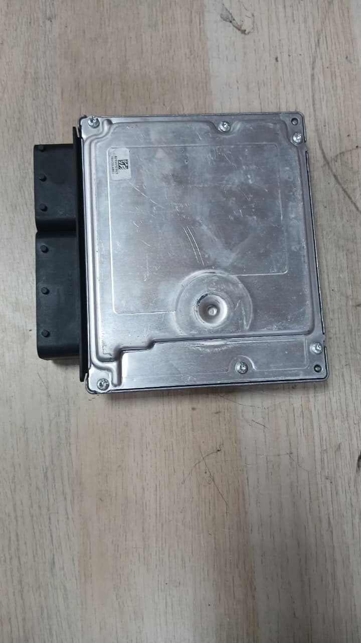 BMW Engine Control Unit 7812500 5 Series E60 E61 520D with N47D20A ECU