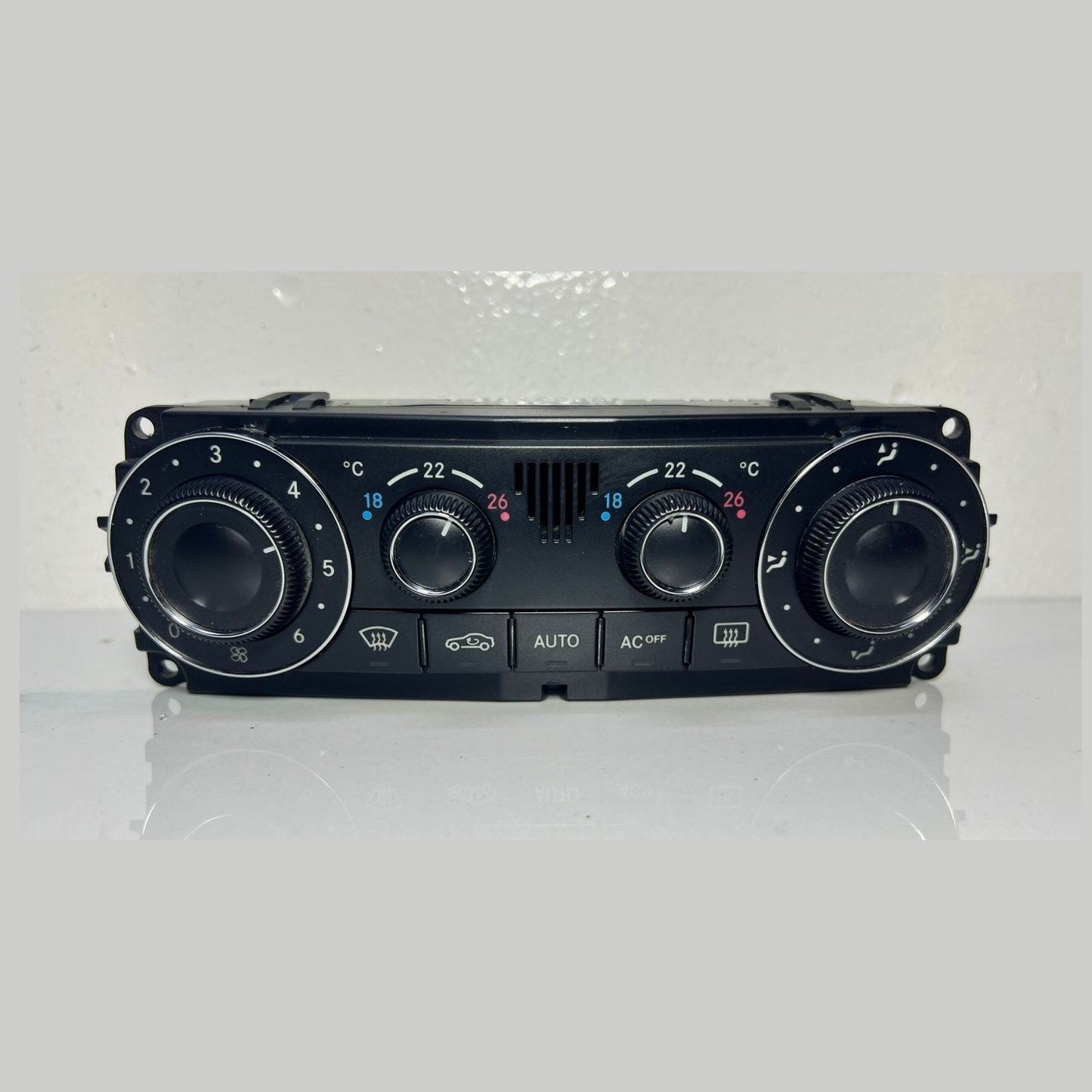 2006-2007 Mercedes-Benz C230 Climate Control Panel A 203 830 17 85