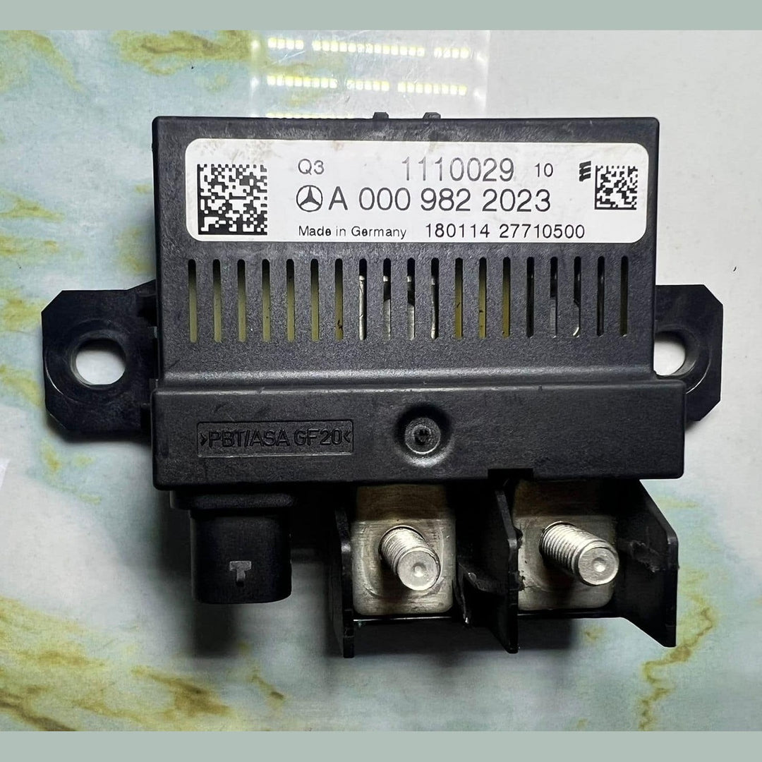 Mercedes Battery Control Module A0009822023 W166, W176, W204, W205, W212, W222, 