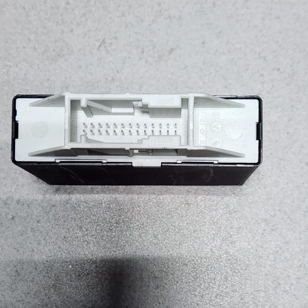 2017-2020 BMW 530i Park Distance Control Module 9108336 5 Series G30 G31 G11 X3 