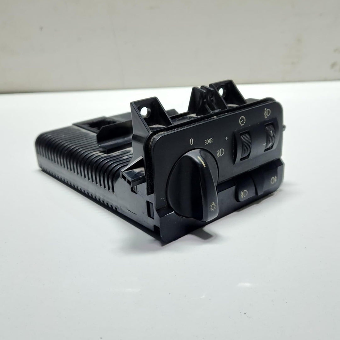 Genuine 1999-2005 BMW 3 Series Light Switch 6901429 E46 OEM