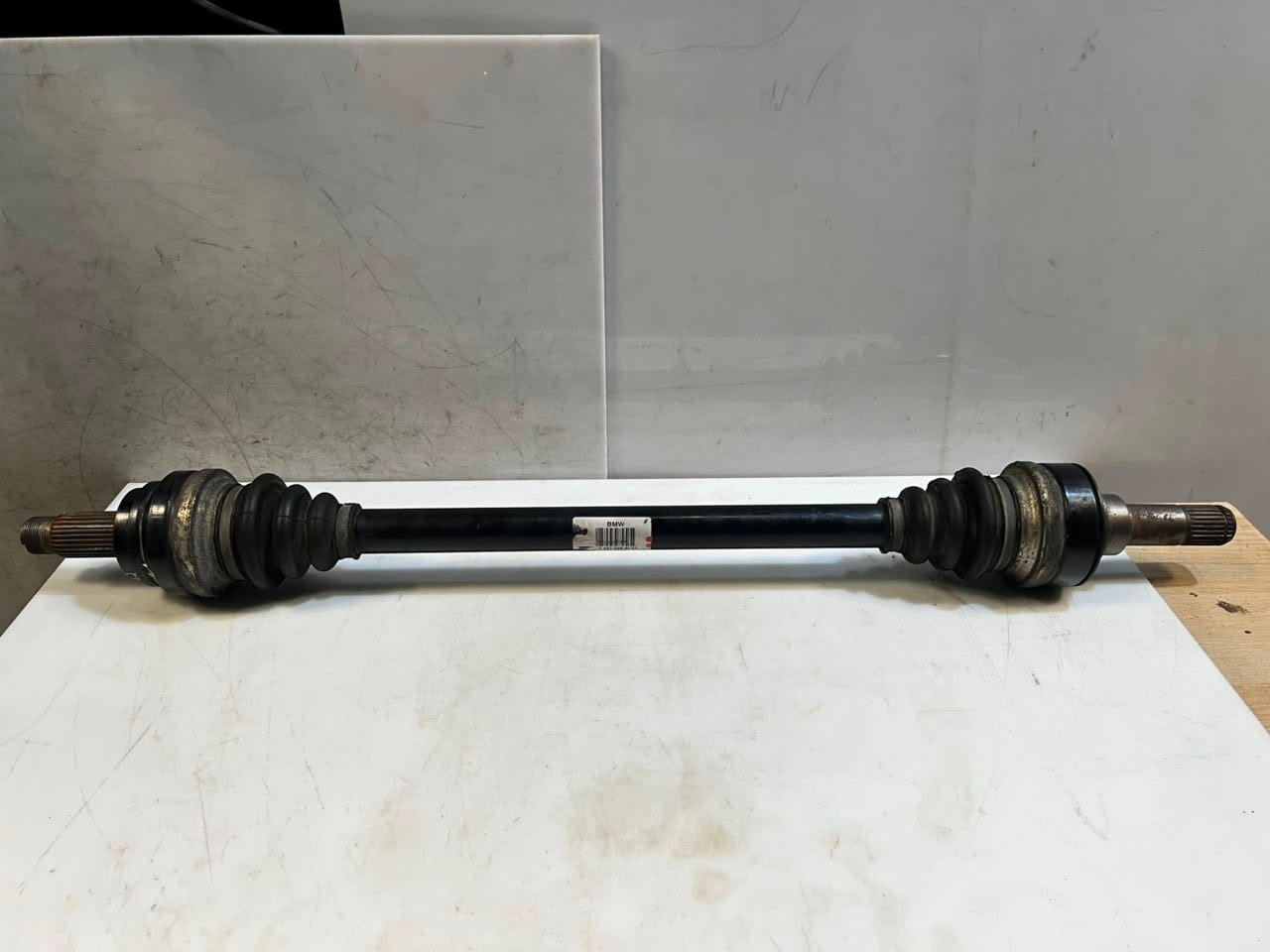 2010-2017 BMW 5 Series F10 F11 520d Rear Drive shaft RIGHT 7581028 OEM