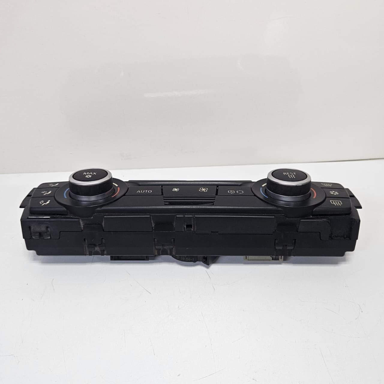 2007-2009 BMW 3 Series E90 E92 E93 328i 335i M3 Climate Control Unit 9162983