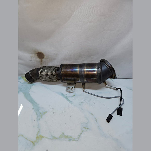 2016-2018 BMW 140i, 240i 340i B58 Gen1 engine Catalytic Converter 8629908 OEM