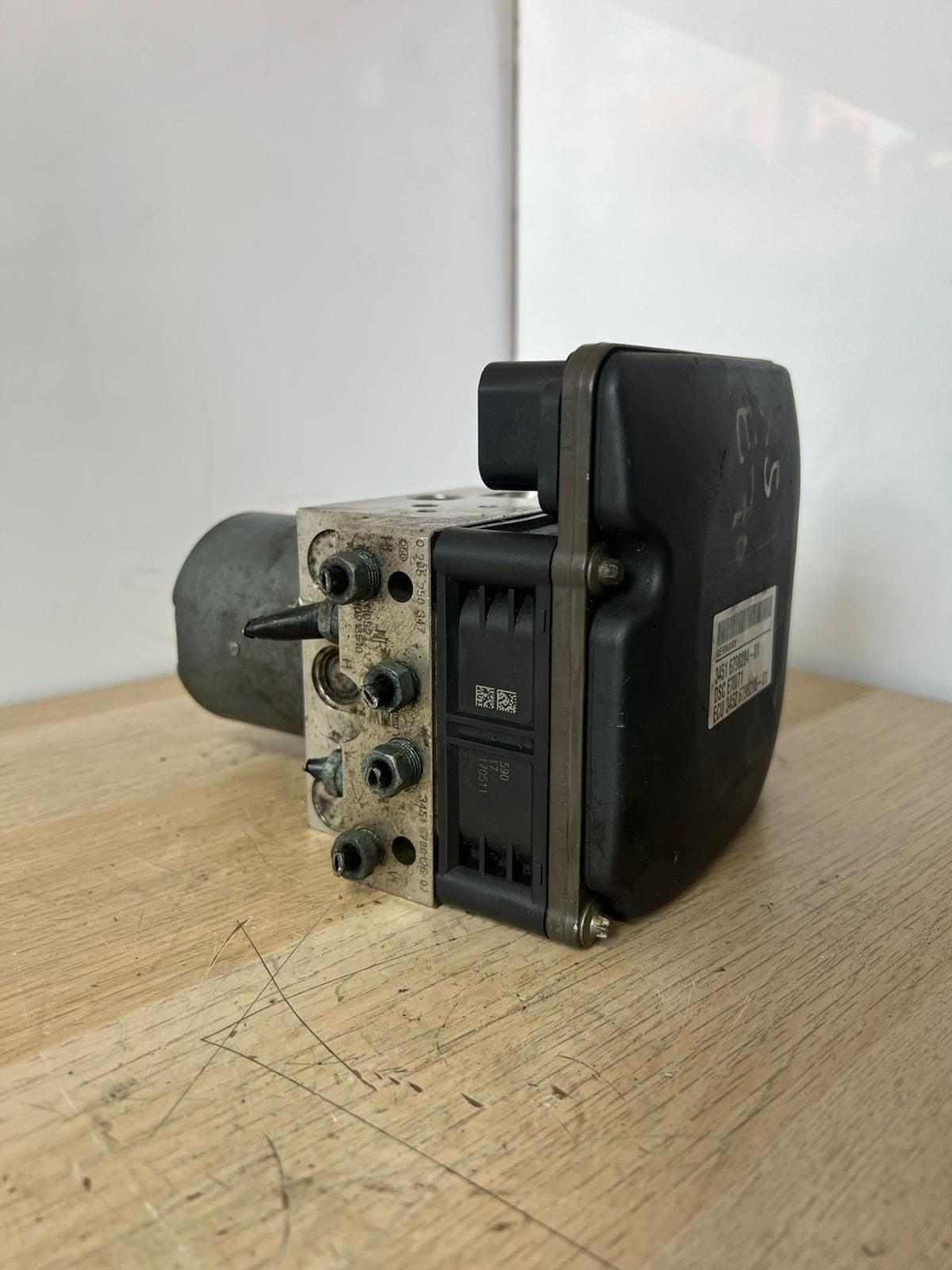 2007-2014 BMW X5 ABS Anti Lock Brake Pump Control Module 6798284