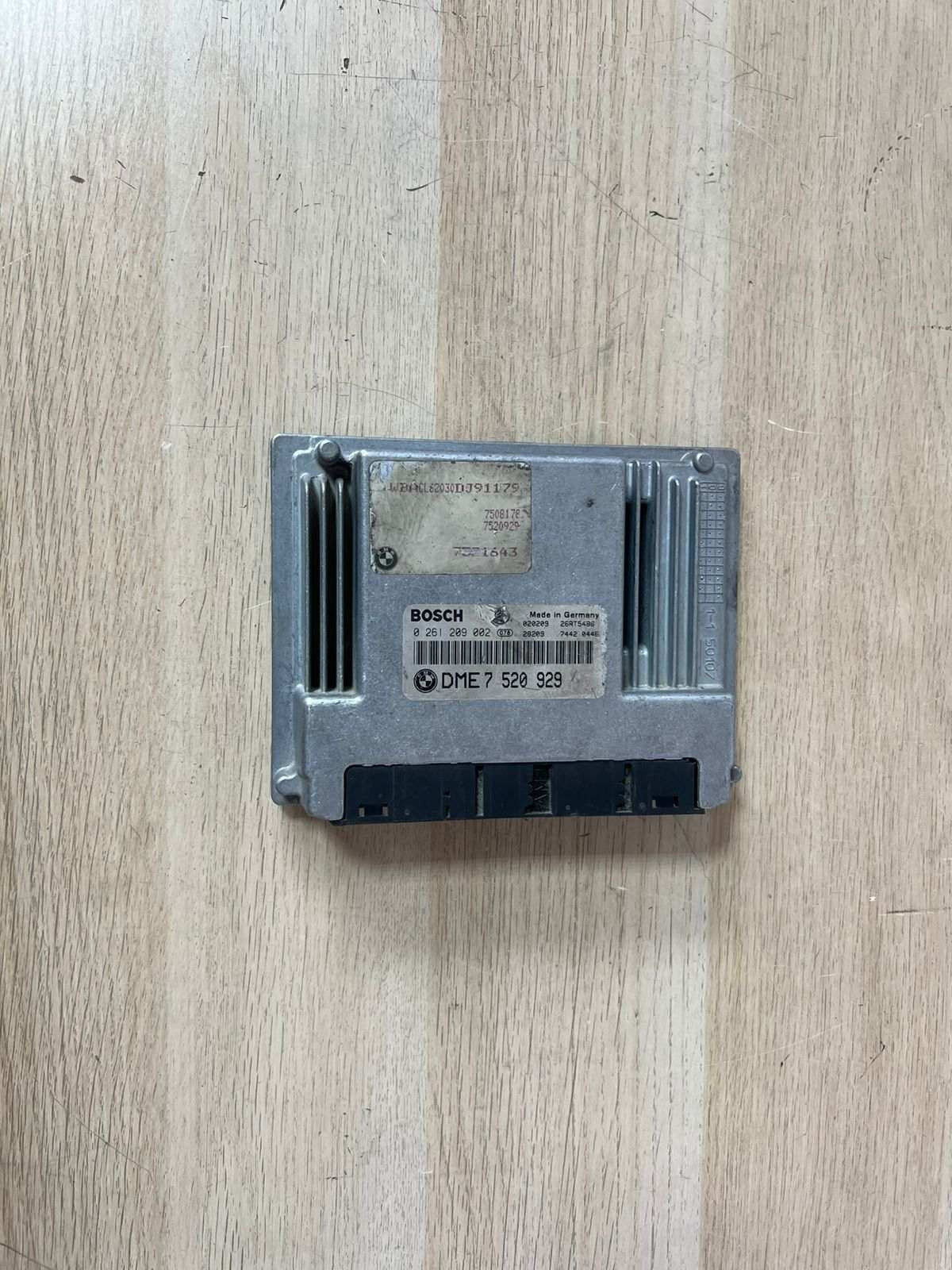 BMW 7 series E65 E66 3.5i/Li 4.5i/Li N62 ENGINE DME BASIC CONTROL MODULE 7520929