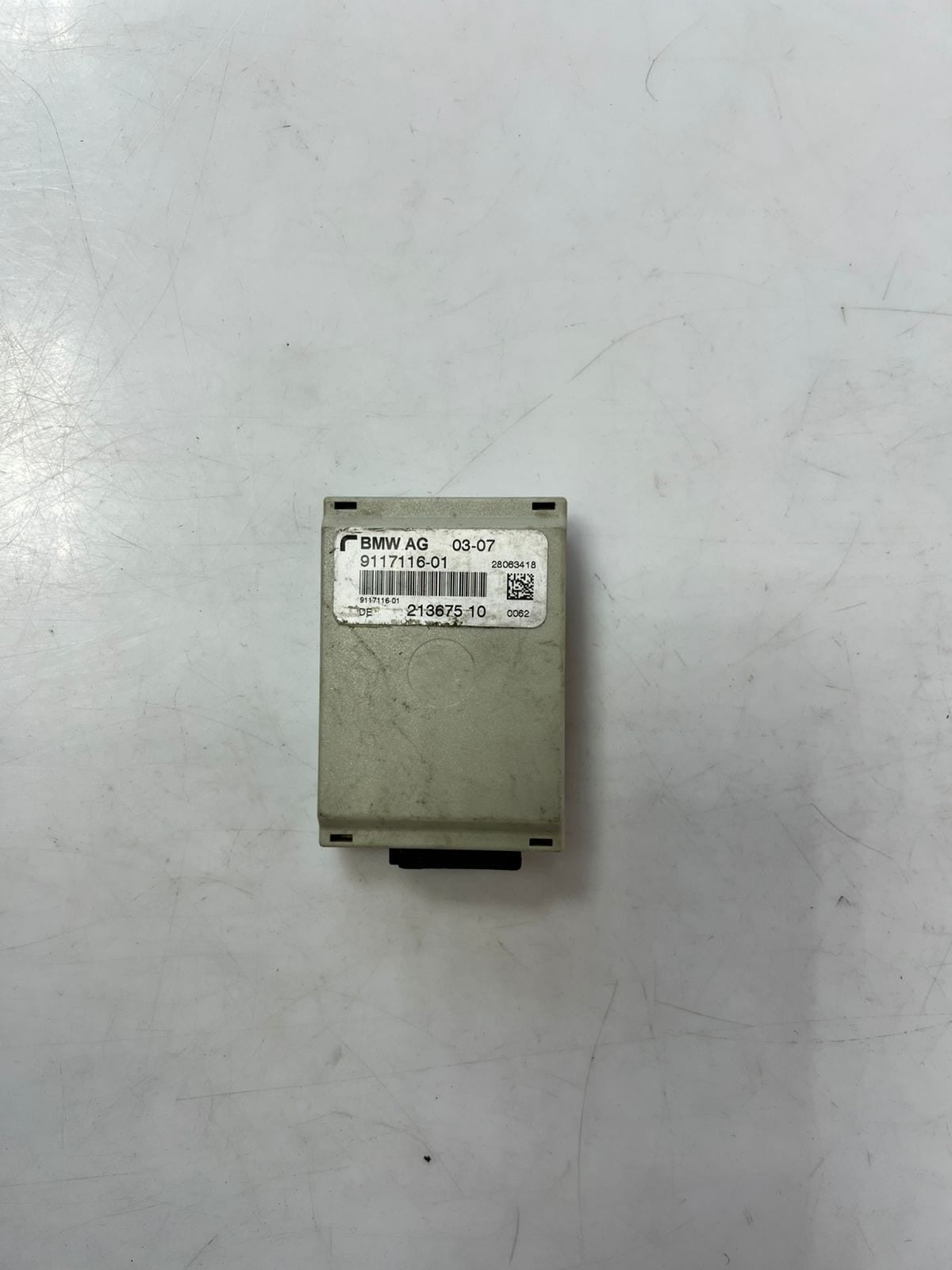 2007 BMW E60, E61, E90, E91, E92, E93 Antenna Module Radio Control Unit 9117116
