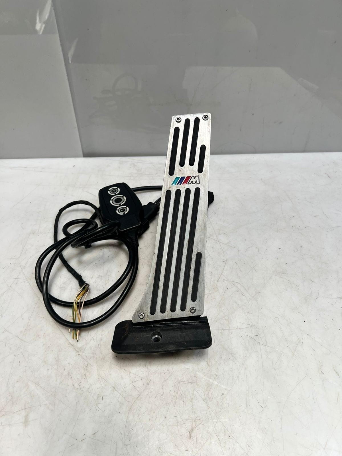 BMW X3 3 5 Series E90 F10 F25 E65 MSPORT Accelerator Pedal MODULE 6858574 OEM