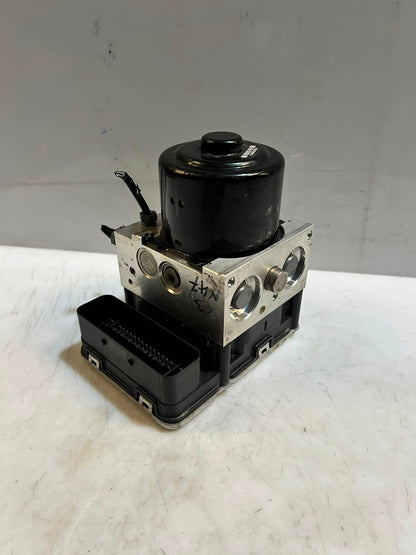 2011-2017 BMW X3 F25 X4 F26 ABS DSC Pump Control Module 6851086 OEM
