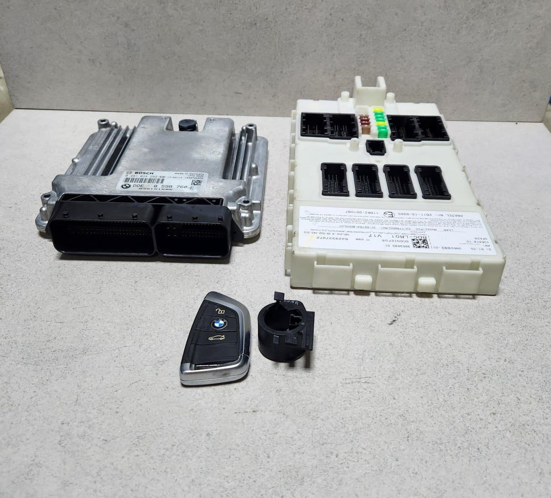 BMW Engine Control Unit 8598760 X5 F15 2.5 B47D20D TWIN TURBO DIESEL ECU SET 