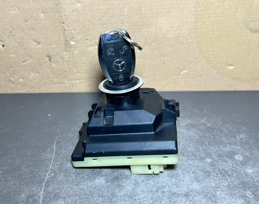 14-20 Mercedes W205 C-Class Ignition Switch Module Unit W/key A205 9003419 OEM