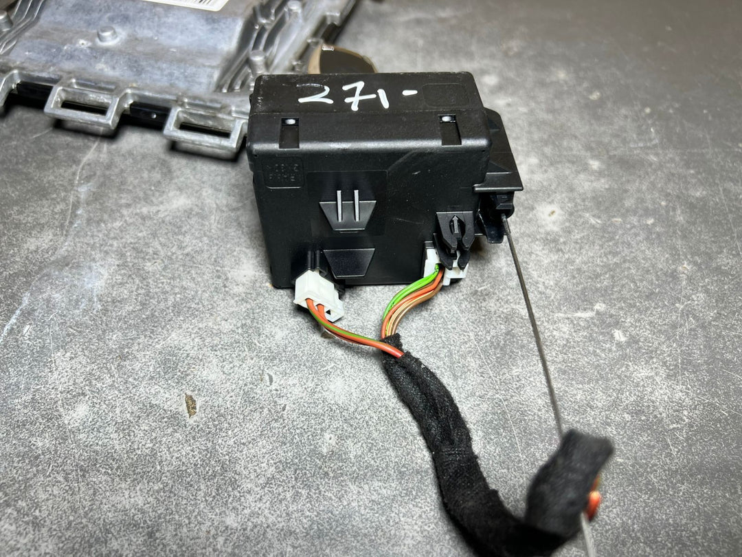 2010-14 Mercedes-Benz W204 ECU Engine Control Module Ignition Key Switch SET OEM