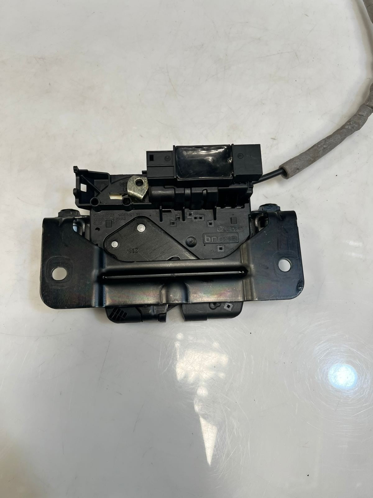 2010-2017 BMW X3 F25 GT F07 F36 Tailgate Trunk Boot Lock Catch Latch 9129351